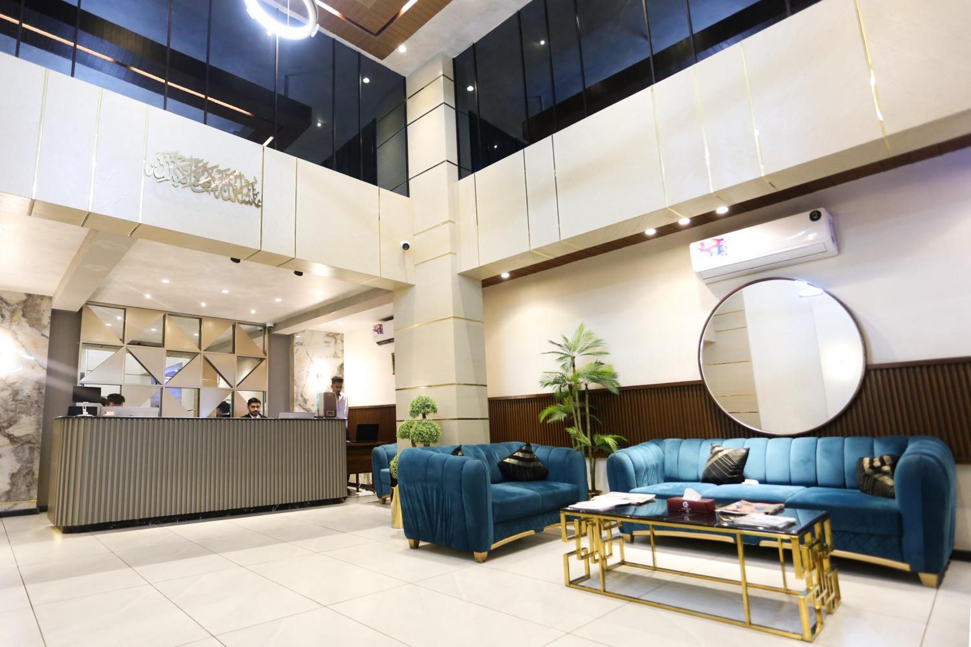 Hotel Pearl Inn Karachi Bagian luar foto